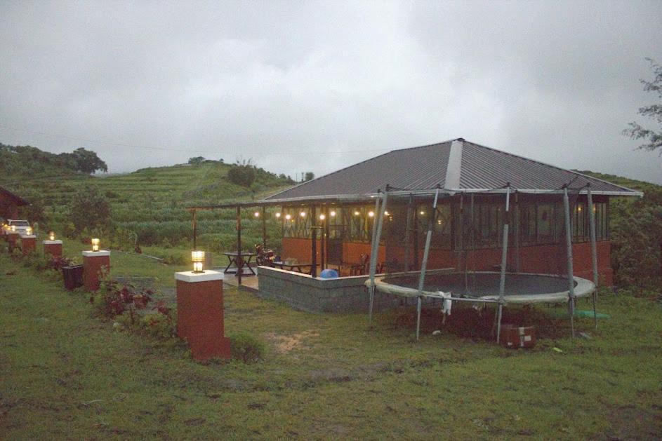 Misty Valley Resort Varagampadi Esterno foto